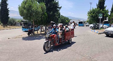 Manisa'da yeni mezarlık projesine traktörlü tepki