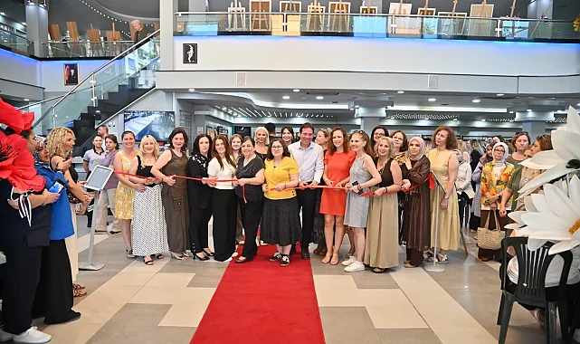 Manisa'da el emeği eserler 'Bahar Sergisi'nde buluştu
