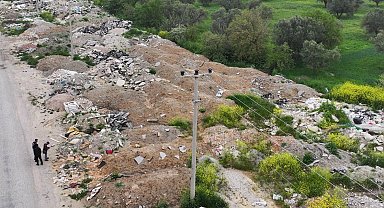 Manisa'da kaçak moloz dökülen alanlar temizlendi