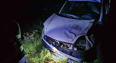 Mardin'de hafif ticari araç şarampole devrildi: 4 yaralı