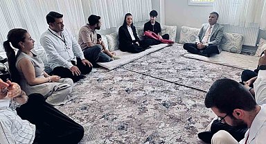 MEB Genel Müdürü Durna, okul saldırısından etkilenen öğrenci ve öğretmenleri ziyaret etti