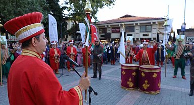 Mehter sesleri bu kez Gazi Orhan Parkı'nda yükseldi