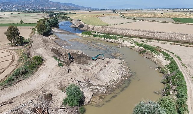 Menderes Nehri'nde ıslah çalışmaları sürüyor