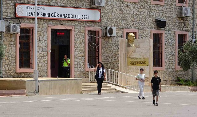 Mersin'de LGS sona erdi, öğrenciler sınavı değerlendirdi