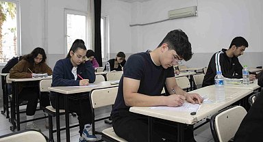 Mersin'de uzmanlardan YKS adaylarına önemli öneriler