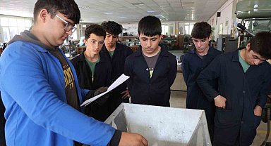 Meslek lisesi öğrencilerinden sıfır atık hamlesi