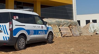 Metrelerce yükseklikten zemine düşen işçi ağır yaralandı