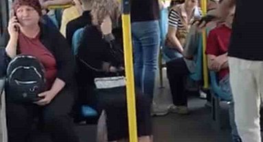 Metro'da yüksek sesle konuşma tartışması