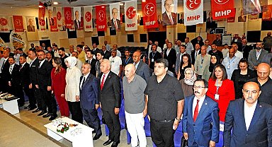MHP Çeşme'de Galip Uluçam yeniden başkan seçildi