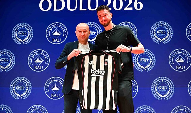 Milli basketbolcu Alperen Şengün'e Türkiye'ye Değer Katanlar Ödülü