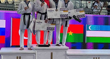 Milli taekwondoculardan 1 altın, bir bronz