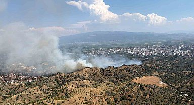 Nazilli'deki yangına 4 helikopterle müdahale ediliyor