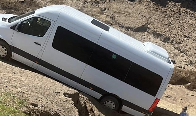 Nemrut Krater Gölü yolunda mahsur kalan öğrenciler kurtarıldı
