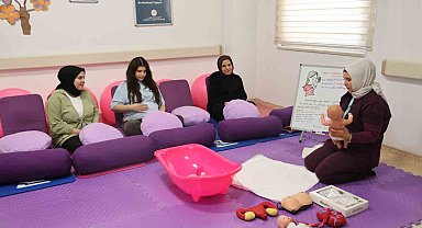 Nevşehir'de 'Her Gebeye Bir Ebe' uygulamasıyla bin 320 anne adayına ulaşıldı