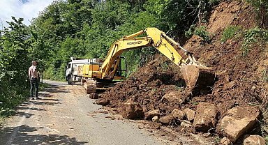 Ordu'da heyelan nedeniyle ulaşıma kapanan 236 mahalle yolu açıldı
