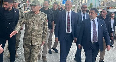 Orgeneral Metin Tokel'den Yüksekova'ya sürpriz ziyaret