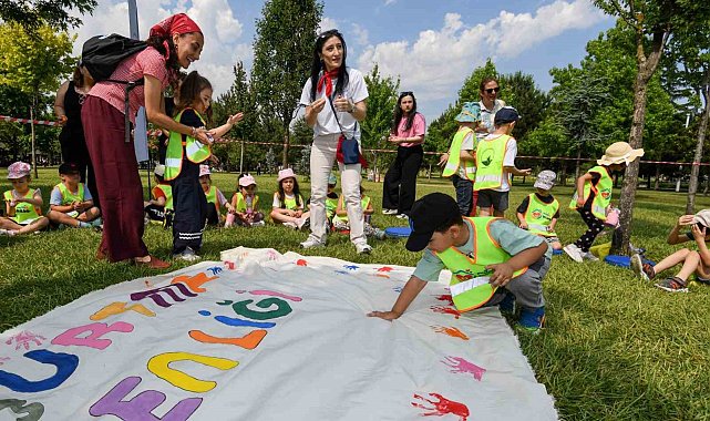 Osmangazi'de minikler yaza merhaba etkinliğinde buluştu