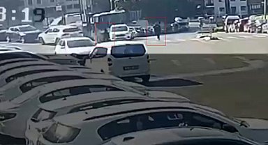 Otokoç'a yönelik silahlı saldırı anı kameraya yansıdı