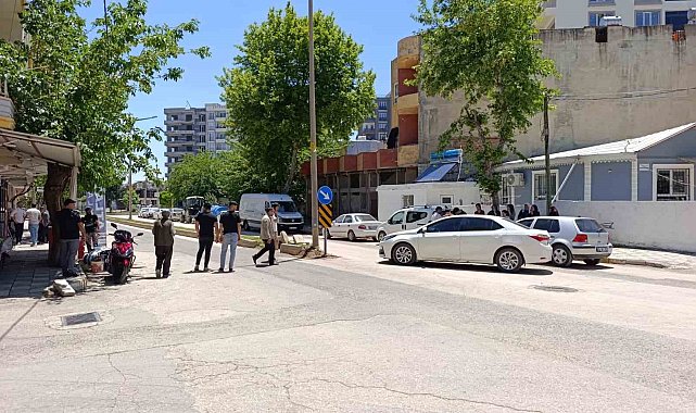 Otomobil ile motosiklet çarpıştı: 1 ağır yaralı