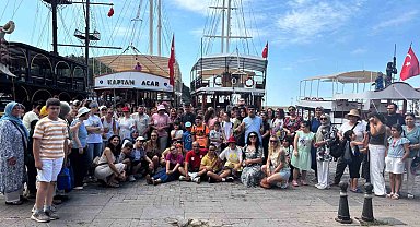 Özel bireyler "Yaza merhaba" etkinliğinde Akdeniz'e açıldı