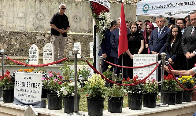 Özgür Özel ve Mansur Yavaş'tan Ferdi Zeyrek'e vefa ziyareti