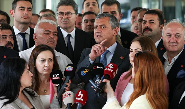 Özgür Özel'den 'butlan' tepkisi: "Tedbir kararı kurultayı engellemez"
