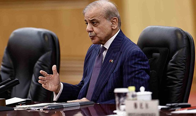 Pakistan Başbakanı Şerif: "Anlaşmanın 24 saat içinde sonuçlanmasını bekliyoruz"