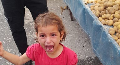 Pazarda kaybolan küçük kız, zabıta ekipleri sayesinde annesine kavuştu