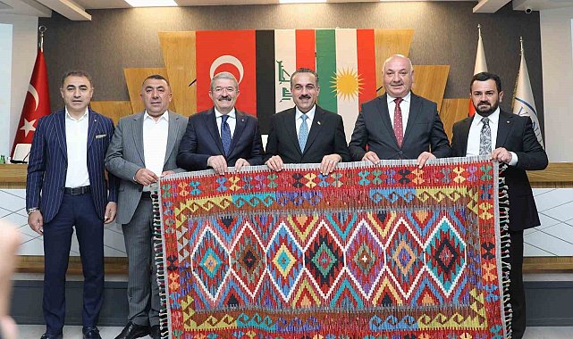 Prof. Dr. Suvat Parin: "Van'ı dünyada hak ettiği konuma ulaştırmalıyız"