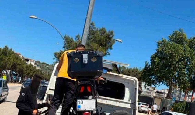 "Dur" ihtarına uymadı, ehliyetsiz çıktı: 240 bin lira ceza yedi