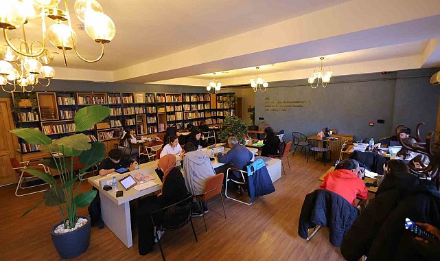 Rasathane Kitap Kafe'ye ilgi artıyor
