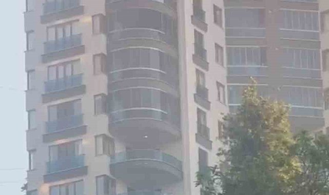 Rize'de yangın çıkan ev kullanılamaz hale geldi