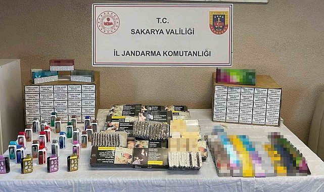 Sakarya'nın 3 ilçesinde uyuşturucu operasyonu: 4 gözaltı