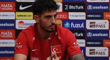 Samet Akaydin: "Bir insanın saçına, bıyığına laf etmek eleştiriden çıkıyor"