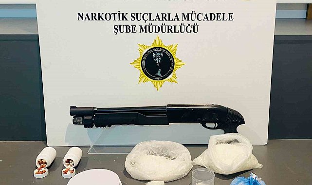 Samsun'da zehir tacirlerine gözaltı: 831 gram metamfetamin ele geçirildi