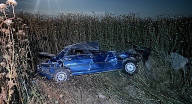 Şanlıurfa'da otomobil şarampole devrildi: 4 yaralı