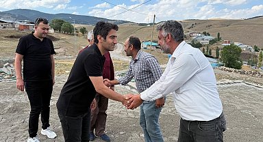 Sarıkamış Kaymakamı Aslantatar kilitli parke taşı çalışmaları yerinde gördü