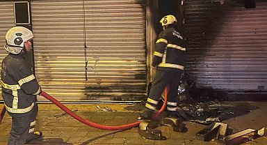 Siirt'te market alevlere teslim oldu