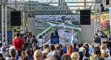 Şüheda Parkı görkemli bir törenle açıldı