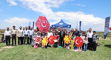 Sultan Sazlığı'nda uçurtma şenliği düzenlendi