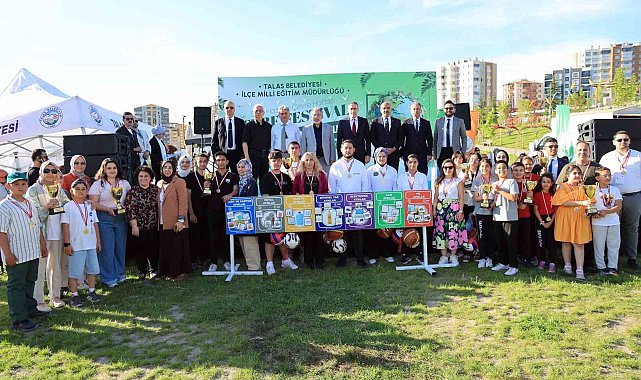 Talas'ta çevre bilinci sanatla buluştu, öğrenciler ödüllerine kavuştu