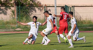 Tarsus'ta köyler arası futbol heyecanı başladı