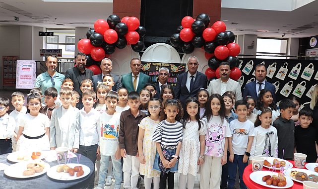 Tatvan'da minik ellerden büyük eserler