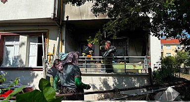 Tavşanlı'da balkon yangını paniği