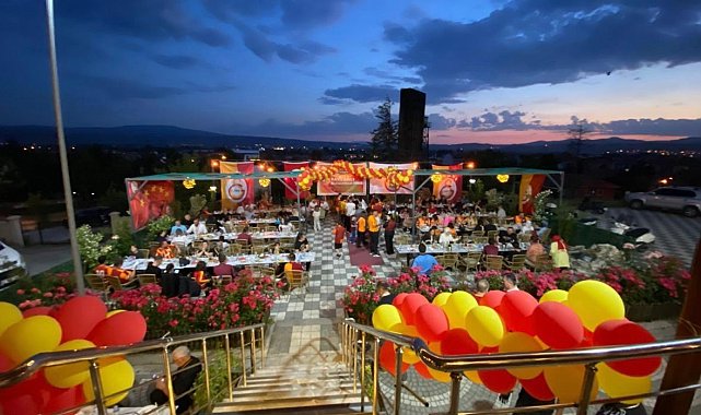Tavşanlı'da şampiyonluk gecesi