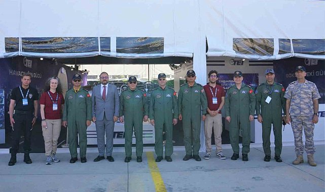 TEI, Gençlik ve Havacılık Festivali'nde Türkiye'nin millî güçlerini sergiledi
