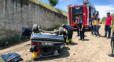 Tekirdağ'da otomobil menfeze uçtu: Sürücü hayatını kaybetti