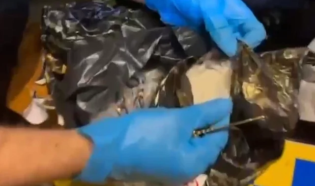 Ticari taksinin motor bölümünde 710 gram metamfetamin!