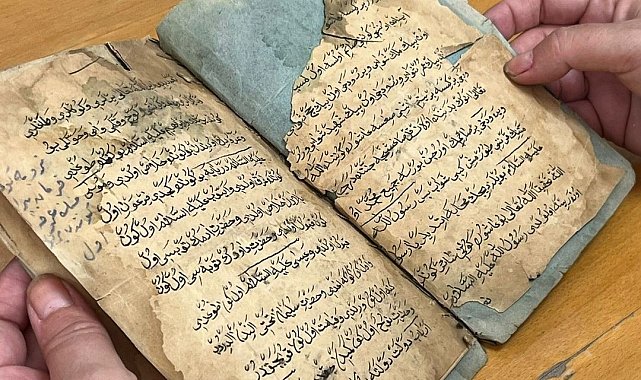 Tozlu raflardan dijital dünyaya: 600 yıllık miras Ege'de koruma altında