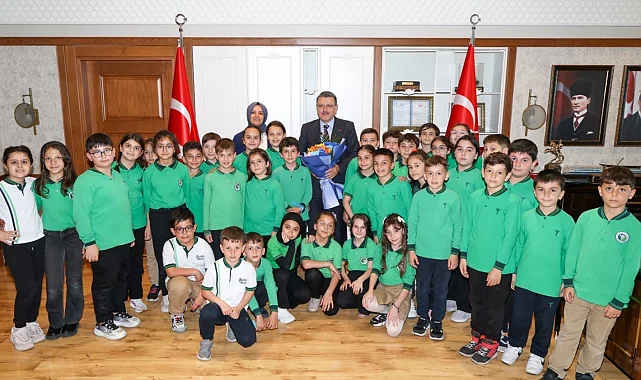 Trabzon'da Başkan Genç'ten minik misafirlerine maç sözü!